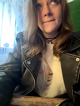 CrazyTori's cam snapshot