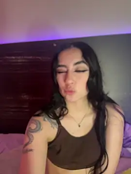 sharlot24's cam snapshot