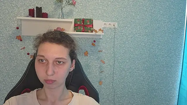 CuteEllii's cam snapshot