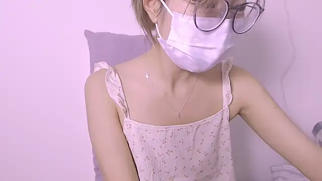 veelittle's cam snapshot