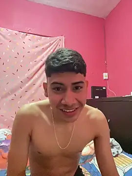 emmarod18's cam snapshot