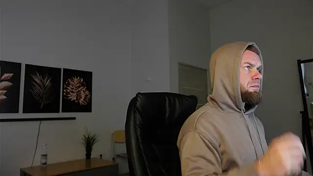 Tommy_Burnz's cam snapshot