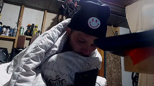 mastertrap live sex cam