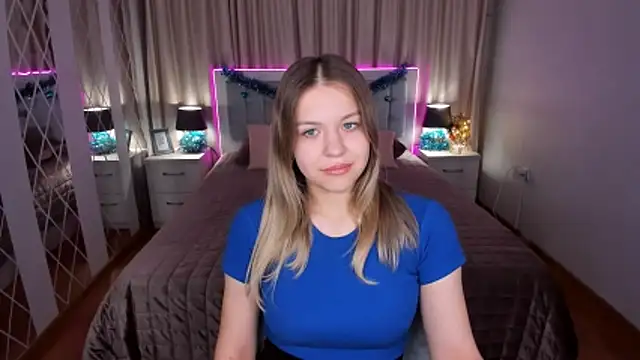 SimaHeaven's cam snapshot