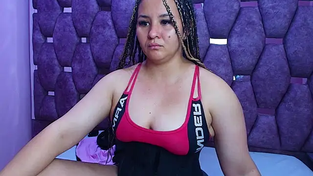 AlaSmith's cam snapshot