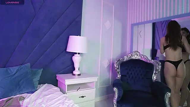 Evelisse's cam snapshot