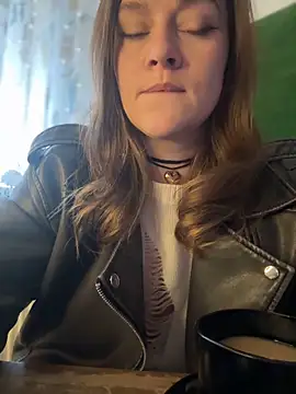 CrazyTori's cam snapshot