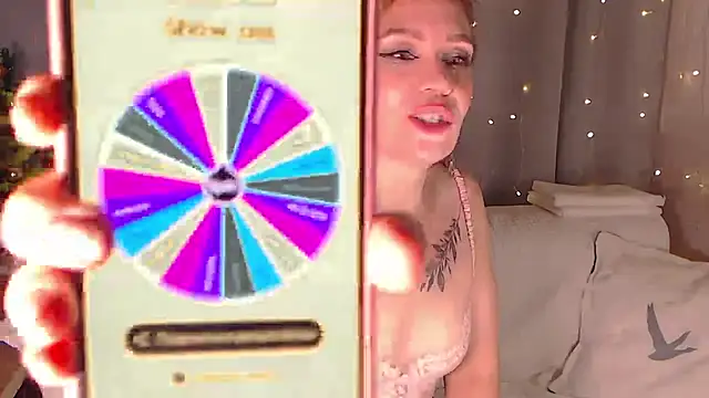 UrSilviaa's cam snapshot