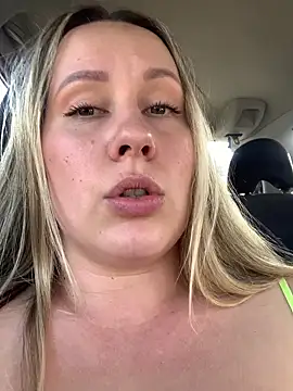 Mona_Plus live sex cam