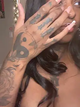 MistiSavannah's cam snapshot