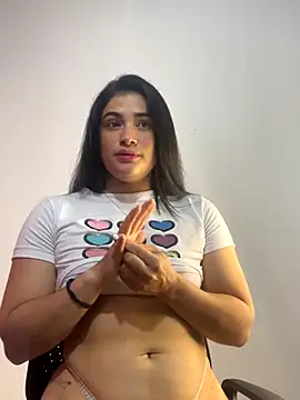 alice_shyness's cam snapshot