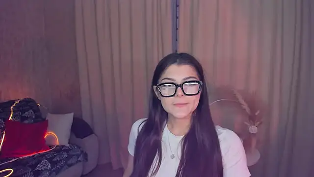 StellaBest's cam snapshot