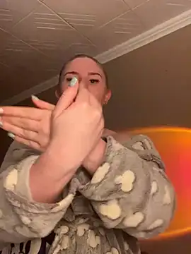 alexababy's cam snapshot