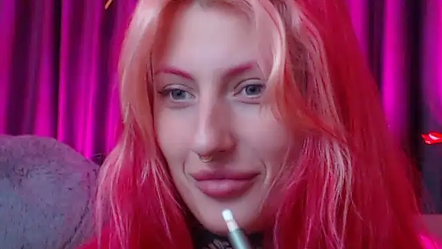 Nina_Blum_'s cam snapshot