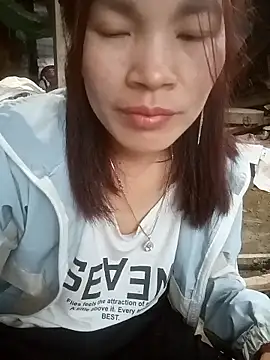 nangmo's cam snapshot