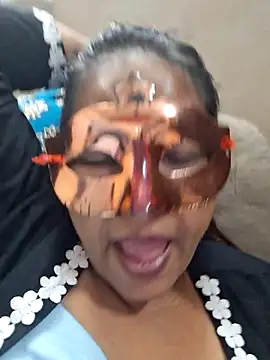 SIMIHOT's cam snapshot