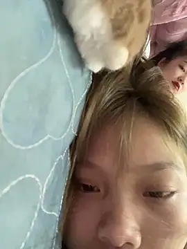 say-hi2's cam snapshot