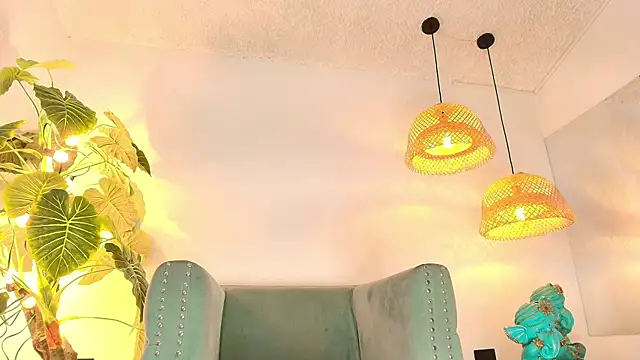 Fluffy_Bubble21's cam snapshot