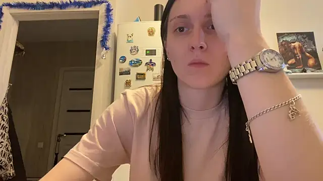 CyberAIice's cam snapshot