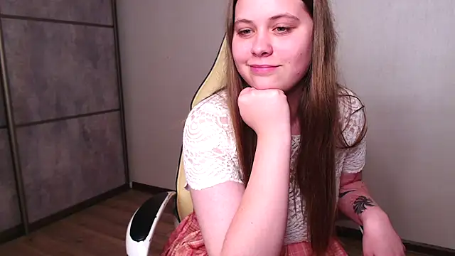 kiraparkers's cam snapshot