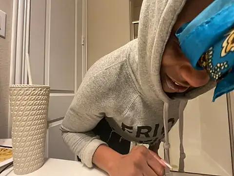 wynterheat live sex cam