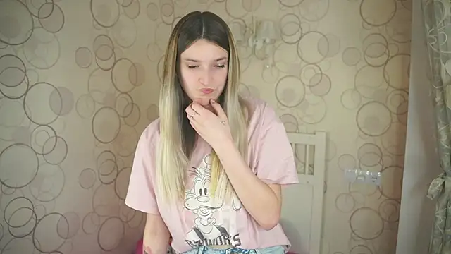 SerinaBinderup's cam snapshot