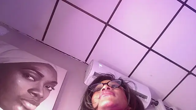 MariiePrice's cam snapshot