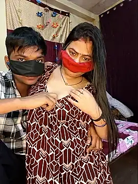 hot_couplea's cam snapshot