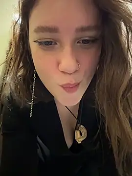 lucy-joy live sex cam