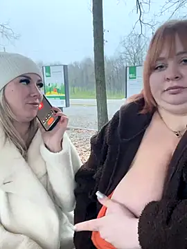 BigboobsDream99's cam snapshot