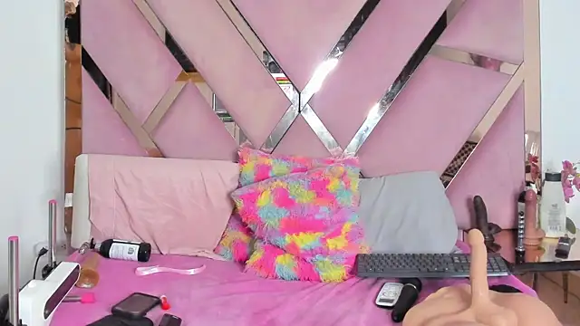 Freyaht's cam snapshot