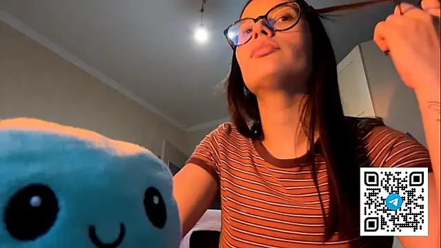 TequilaPariseau's cam snapshot