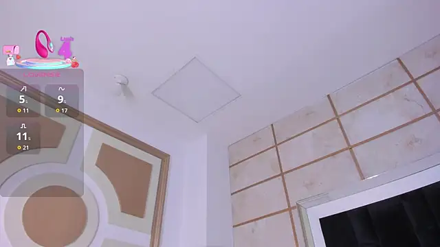 RoxyLior's cam snapshot