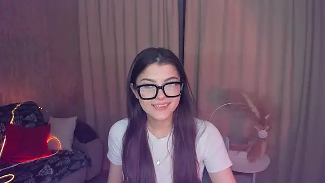 StellaBest's cam snapshot