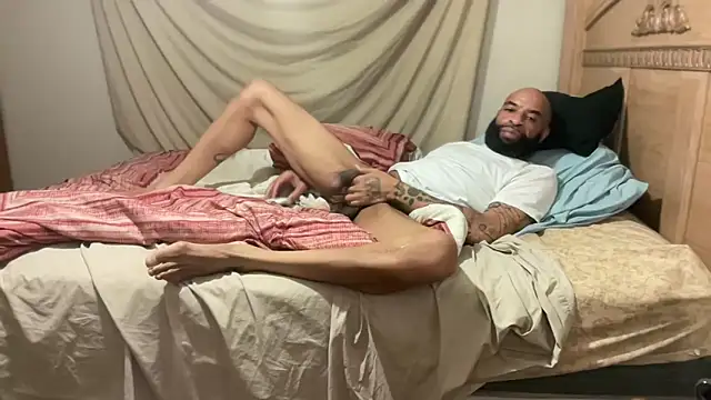 ANAKONDA_KIING live sex cam