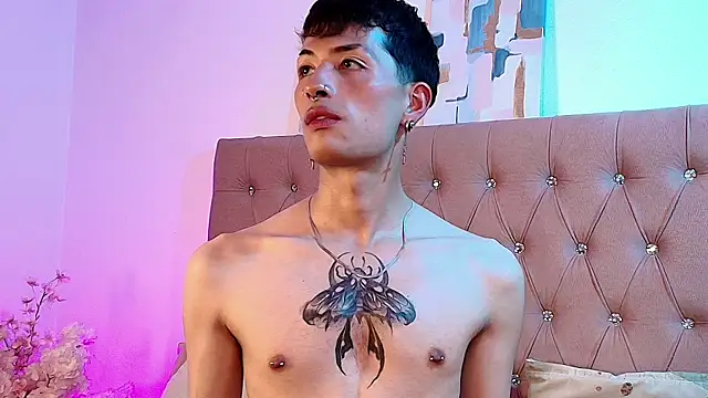 OzorioDany live sex cam