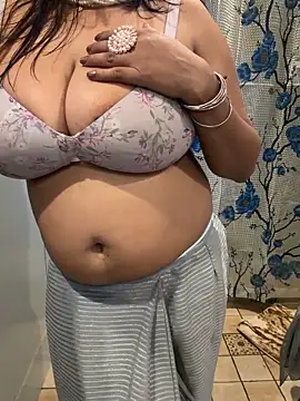 prisha944's cam snapshot