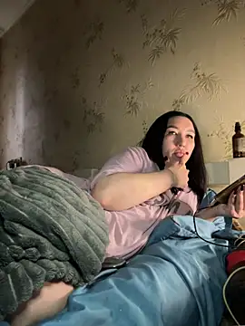 Naughtbaby_2025's cam snapshot