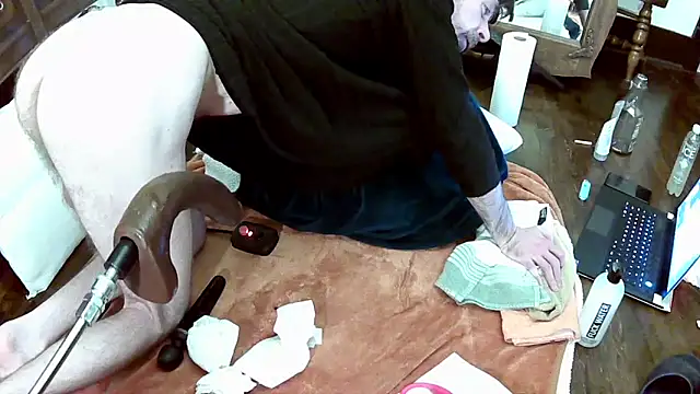 MaxJr8008 live sex cam