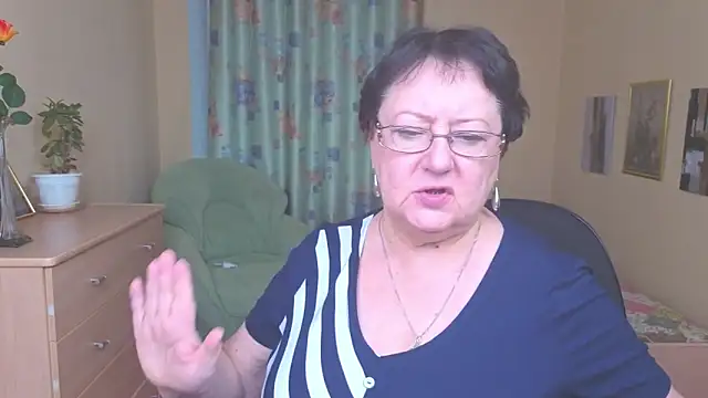 Margo_Moll's cam snapshot