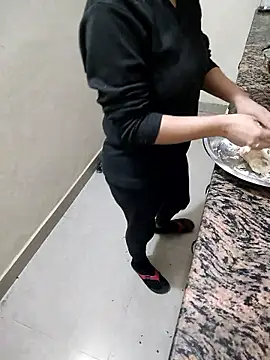 Pihu_Chopra's cam snapshot