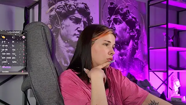 AliceSunday's cam snapshot