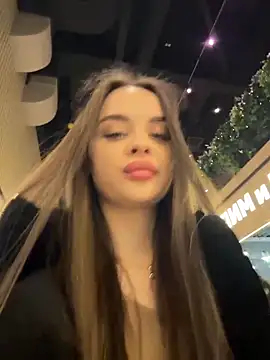 KristiRich's cam snapshot