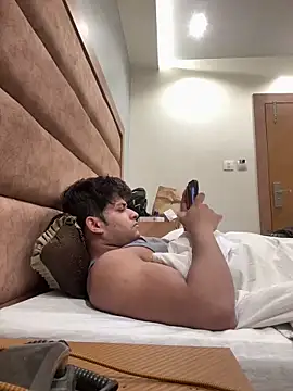 Vihaaanfucks live sex cam