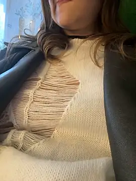 CrazyTori's cam snapshot