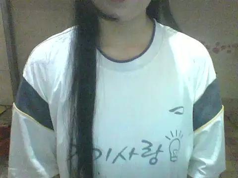 spankmybootyxxx's cam snapshot