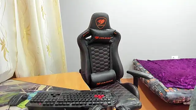 iliaskrislove's cam snapshot