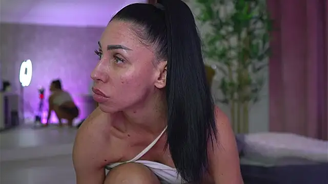 MyaBlack's cam snapshot