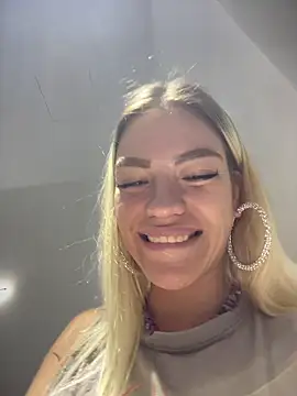 -Sexy_Barbie-'s cam snapshot