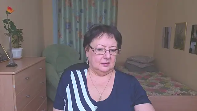 Margo_Moll's cam snapshot